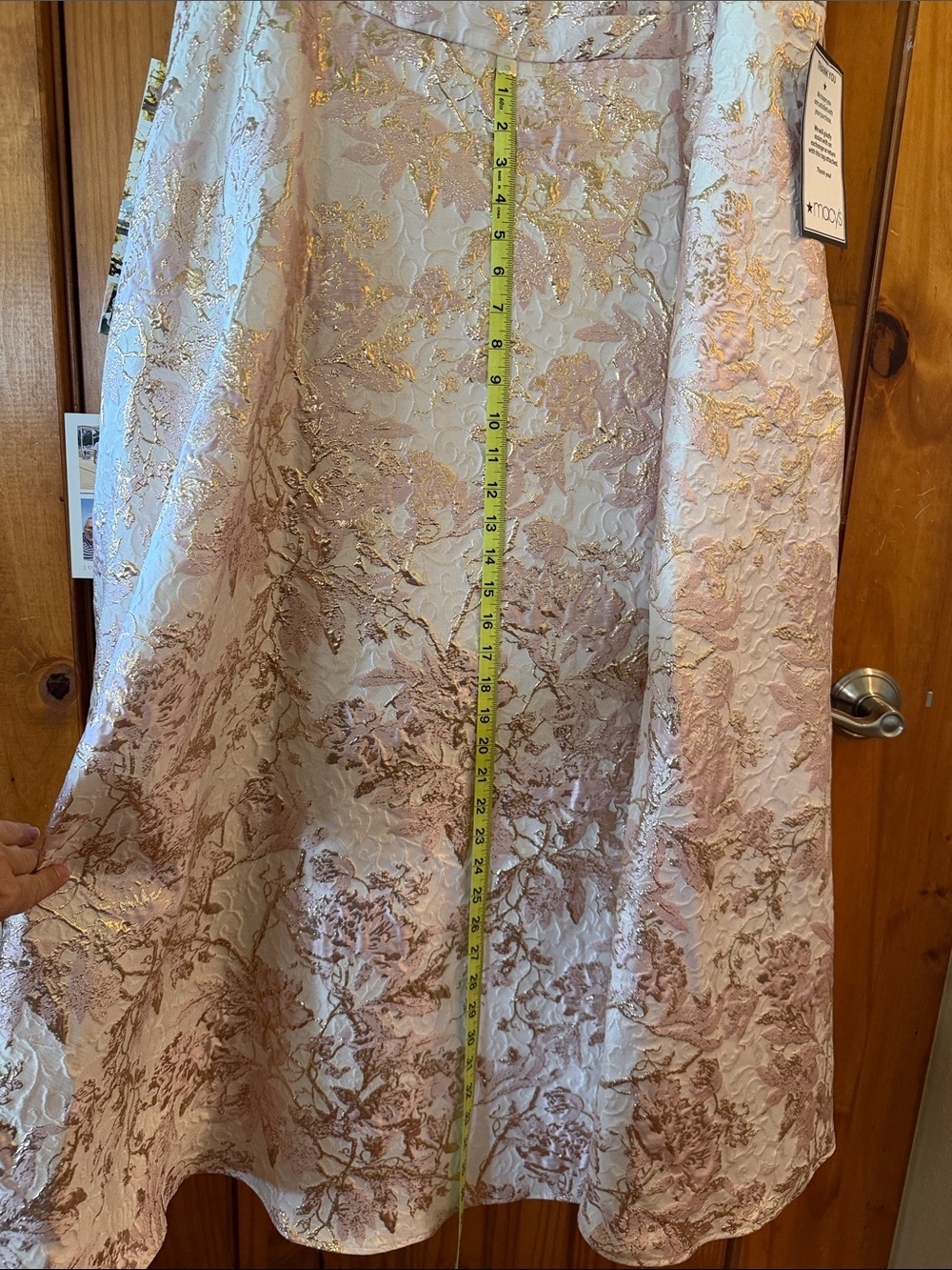 Xscape Pink and Gold Brocade Evening Dress - Picture 4 of 5